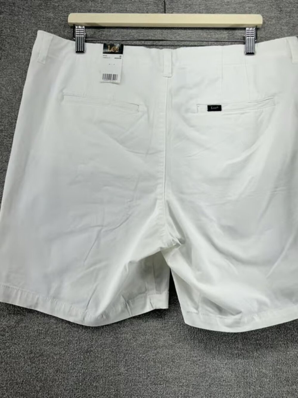 Walkshort Women Size 18 Medium White Mid Rise Casual NEW